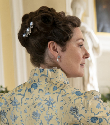 Ruth Gemmell as Lady Violet Bridgerton. photo: Liam Daniel/NetflixViolet, Lady Bridgerton